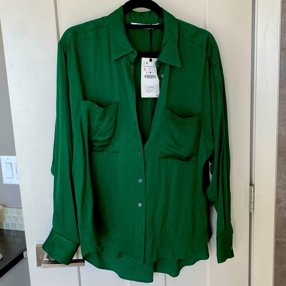 COPY - Zara green button-up blouse - size large